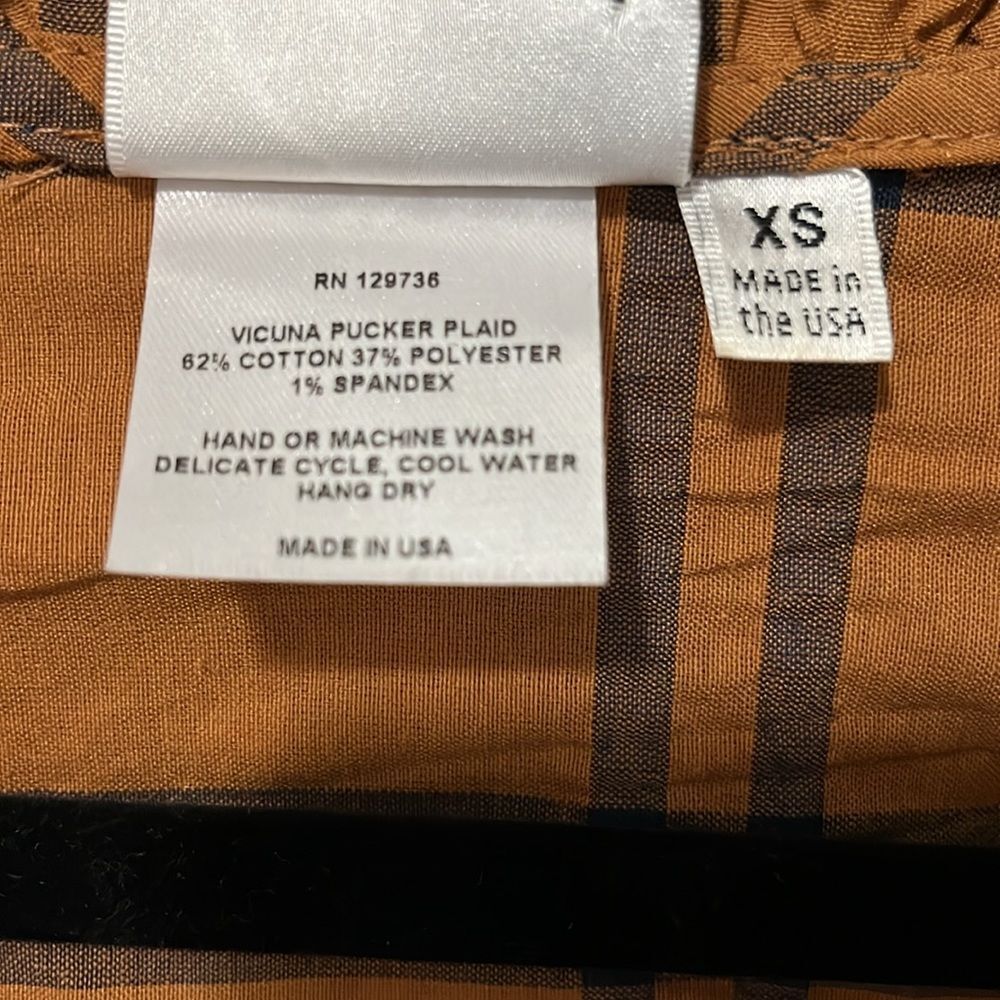 FINLEY Byrdee Long Sleeve Blouse Vicuna Pucker Plaid, Size XS - Picture 7 of 11
